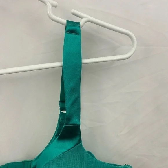 Vanity Fair Turquoise 76338 Size 38DD Bra - Picture 5 of 10